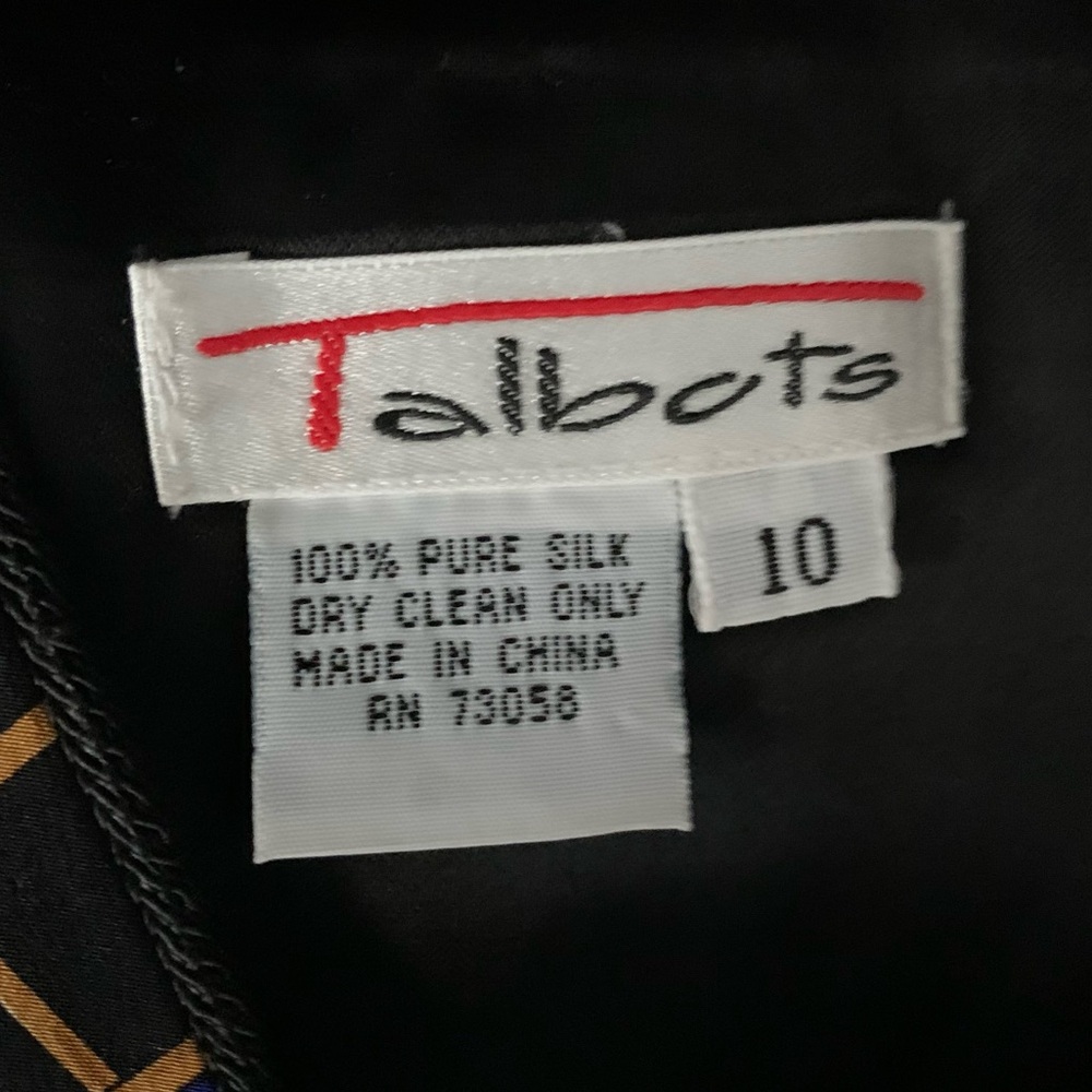 Talbots Vintage 100% Pure Silk Vest - Picture 3 of 3